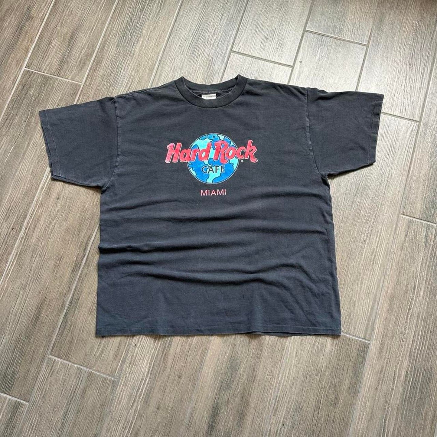 Hard Rock Cafe Miami black t-shirt