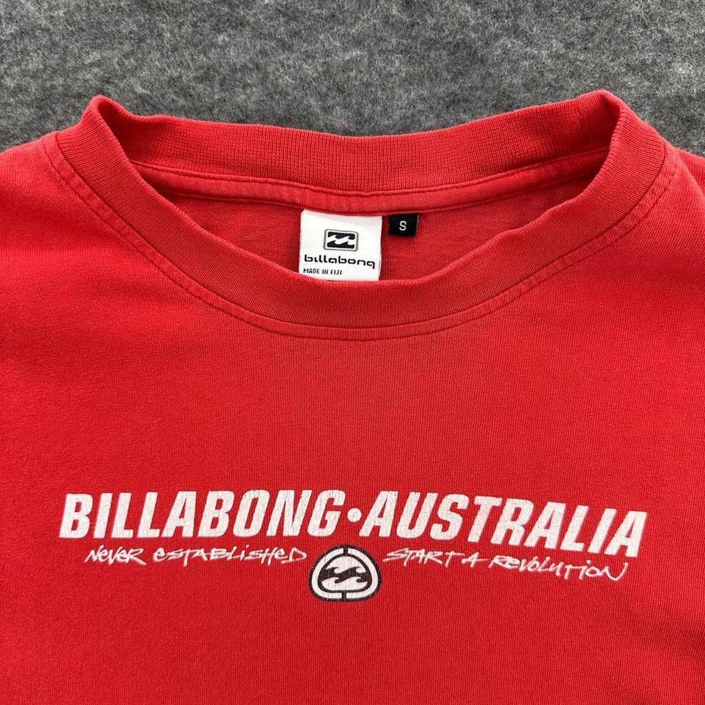 Billabong australia red long sleeve