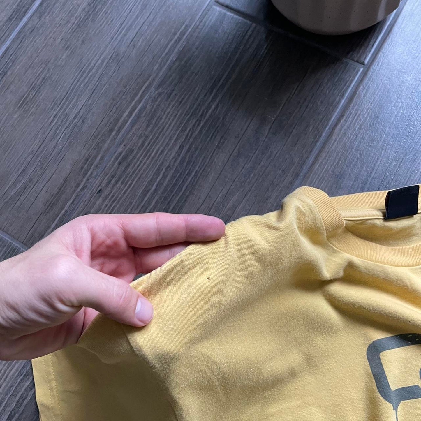 Quiksilver yellow baggy surf y2k XL tee