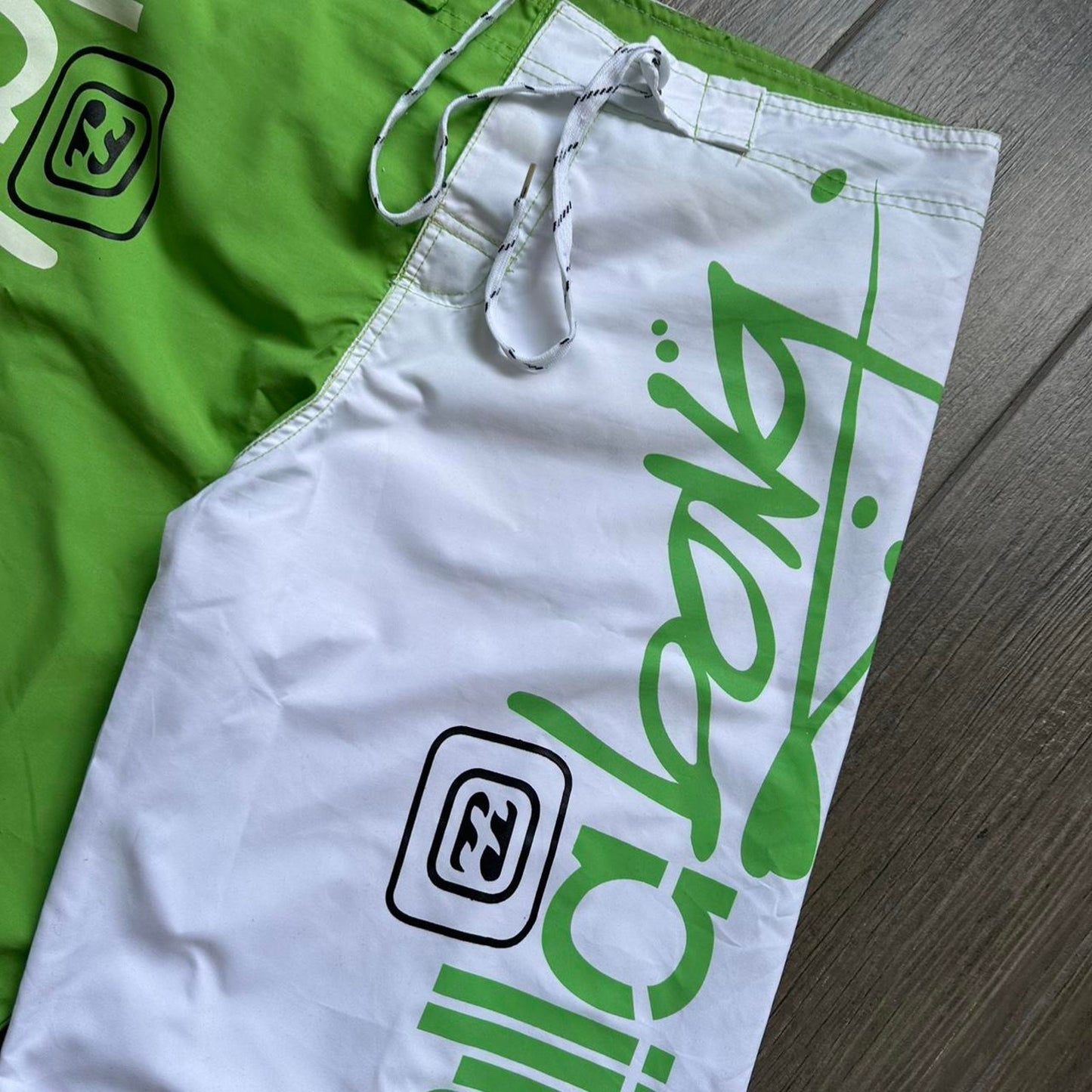 Billabong green white board