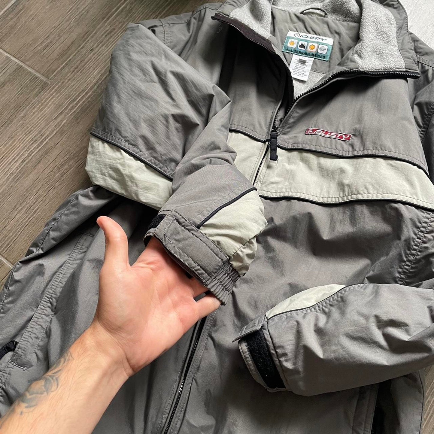 Rusty winter grey surf wear M jacket