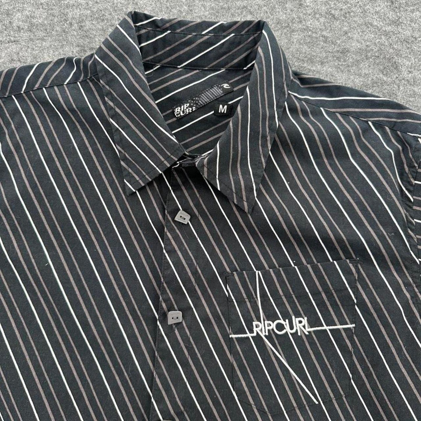 Ripcurl black and white striped