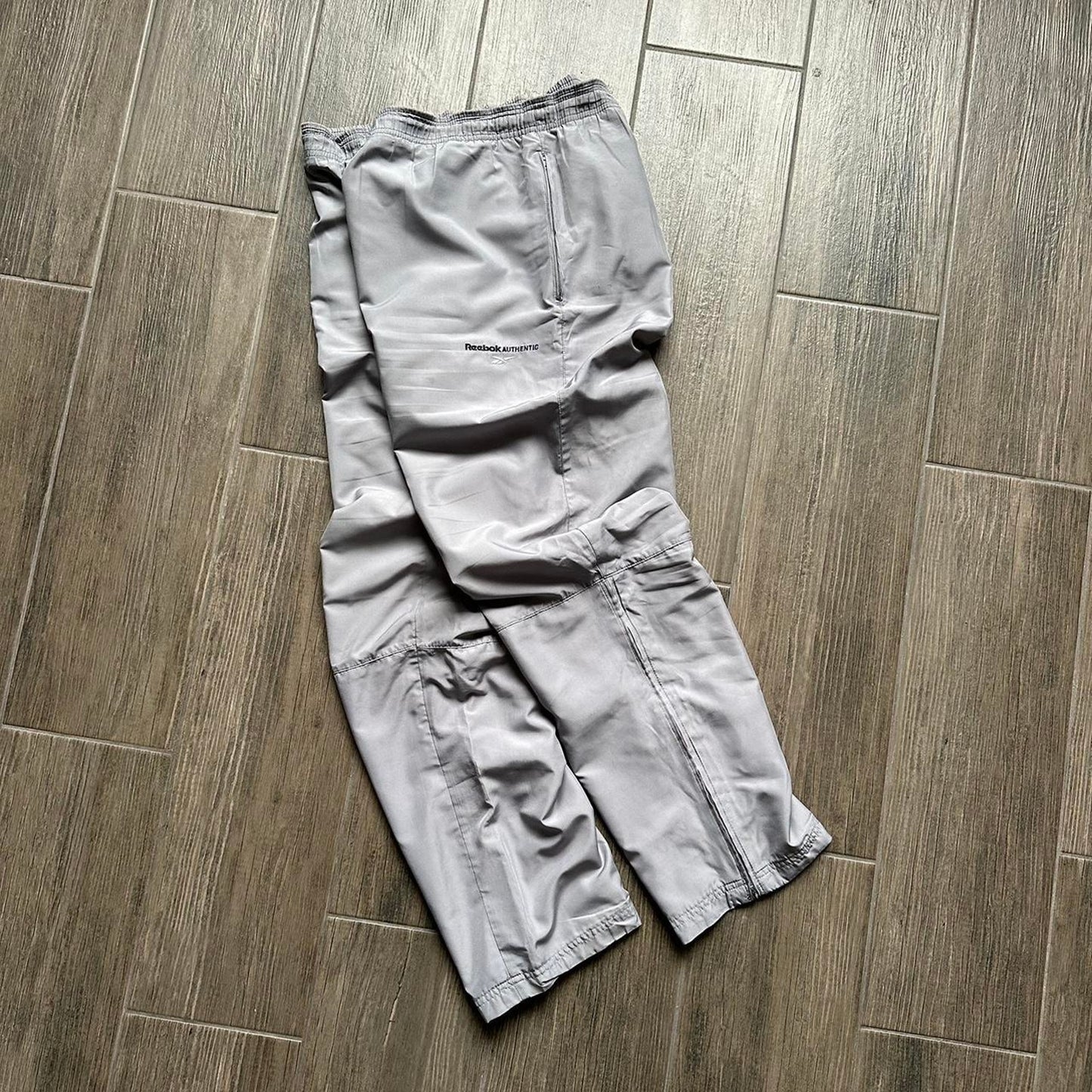 Reebok drill nylon vintage baggy S-M sweatpants