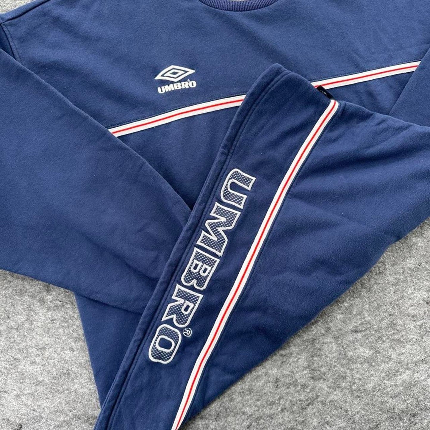 Umbro navy blue vintage sweatshirt