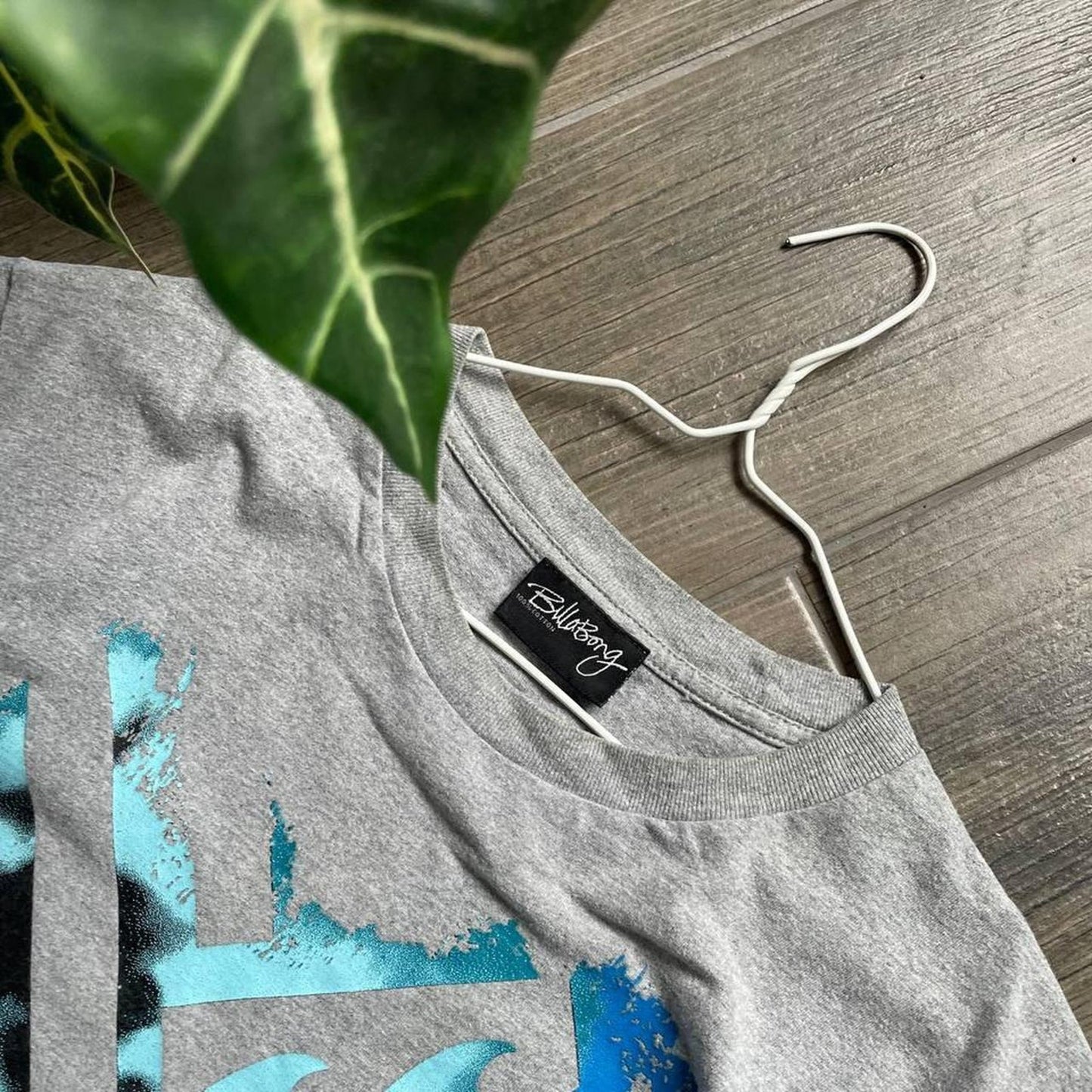 Billabong grey y2k japan style tee