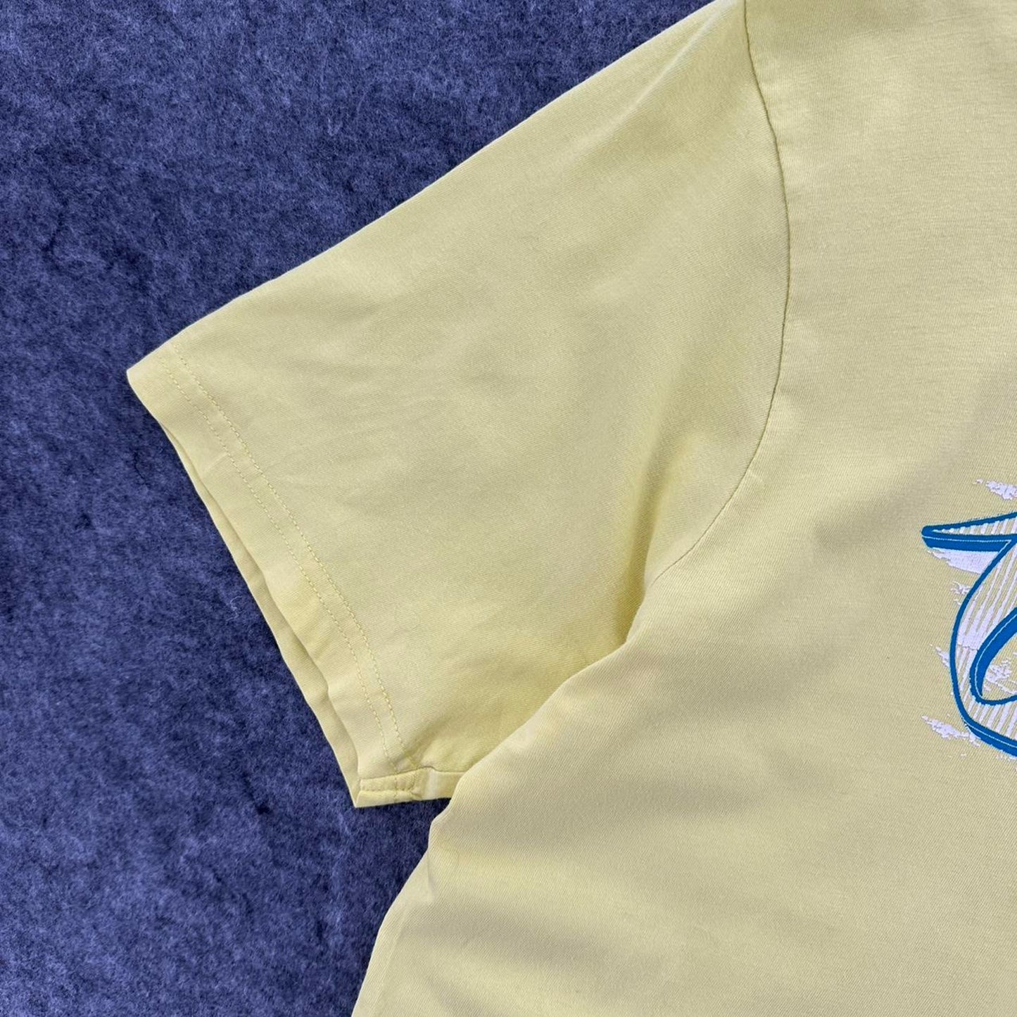 Oneill yellow surf tee