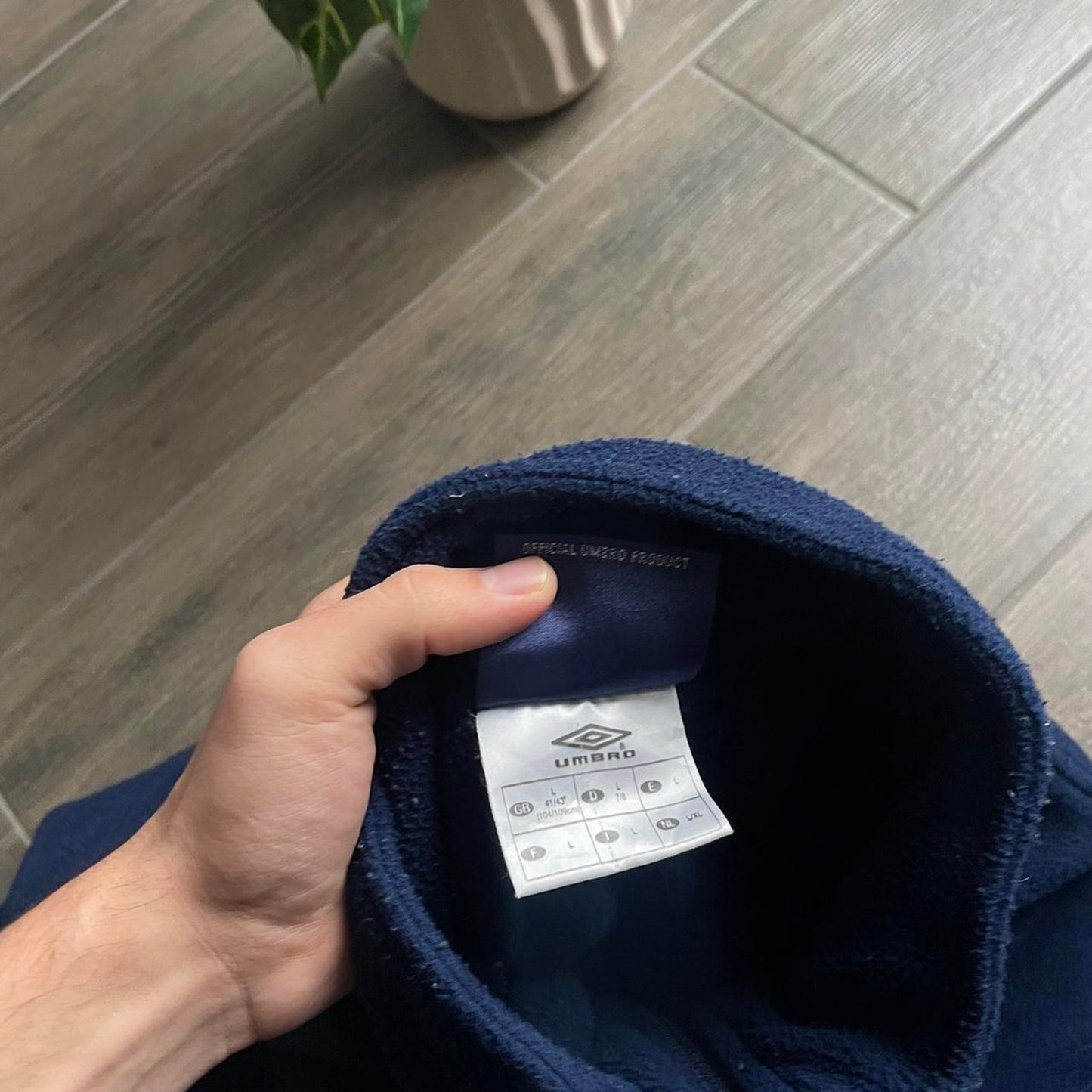 Umbro y2k navy baggy fleece jumper