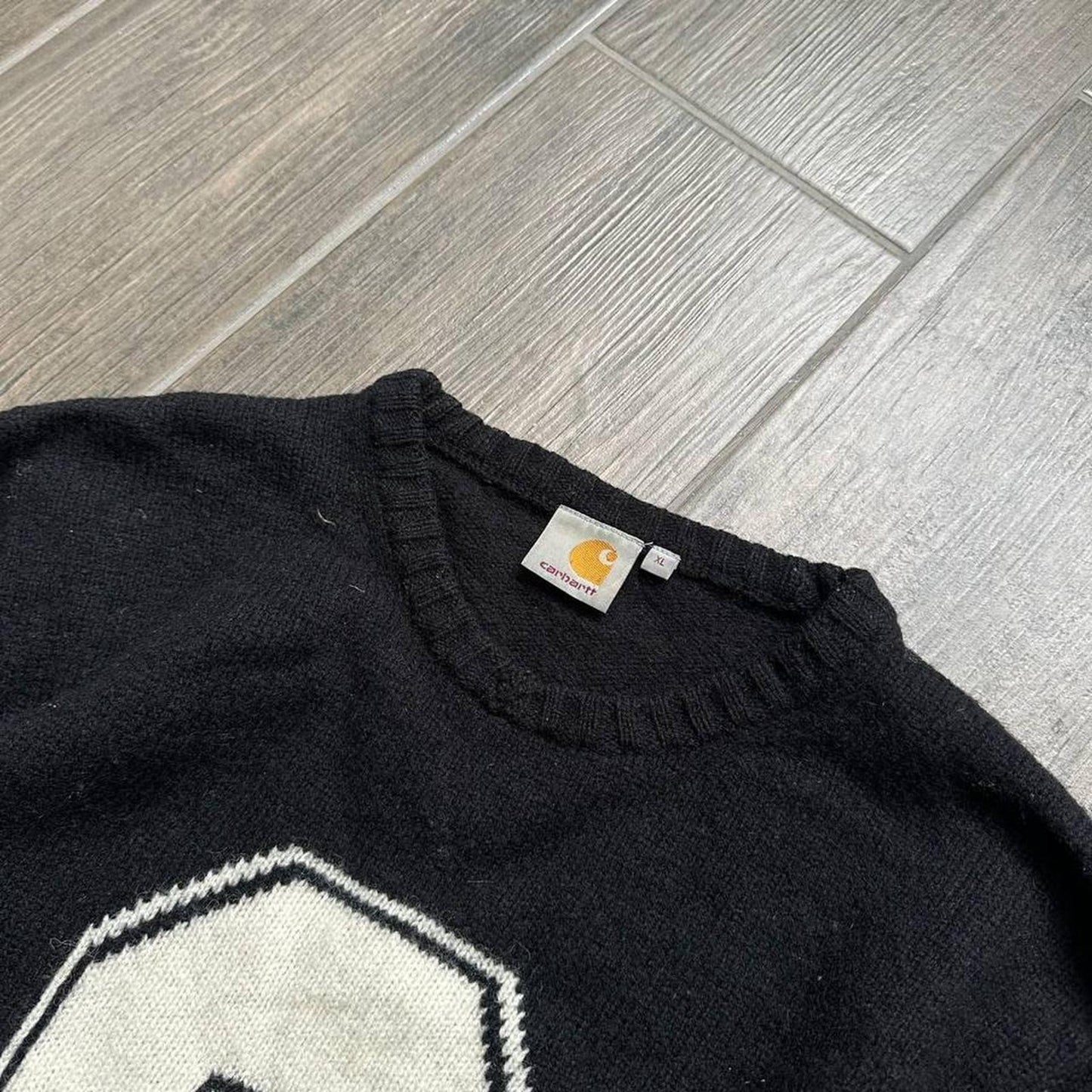 Carhartt y2k black wool vintage sweater