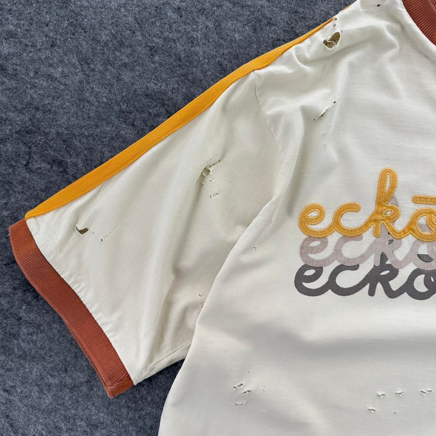 Y2k ecko unltd graphic tee