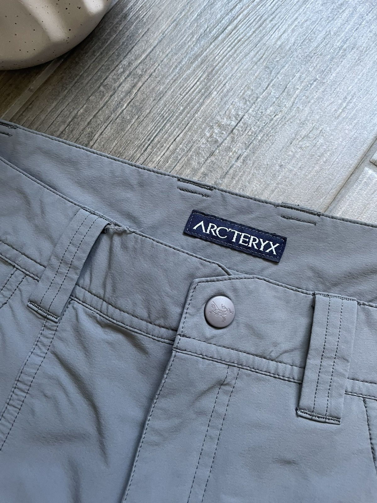 Arcteryx outdoor vintage shorts