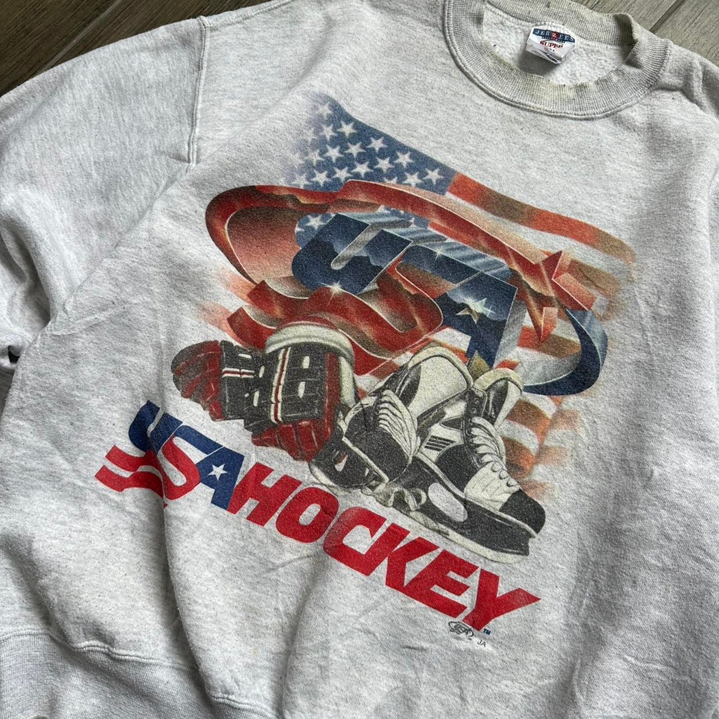 Vintage 90s hockey sweatshirt