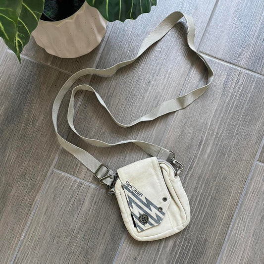 Quiksilver avant garde y2k Japan style bag