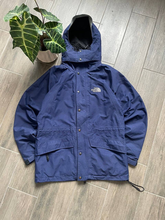 The North Face 90s gore-tex vintage outdoor jacket