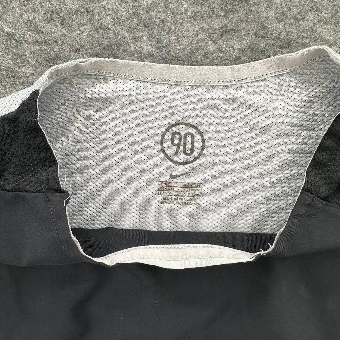 Nike total 90 black