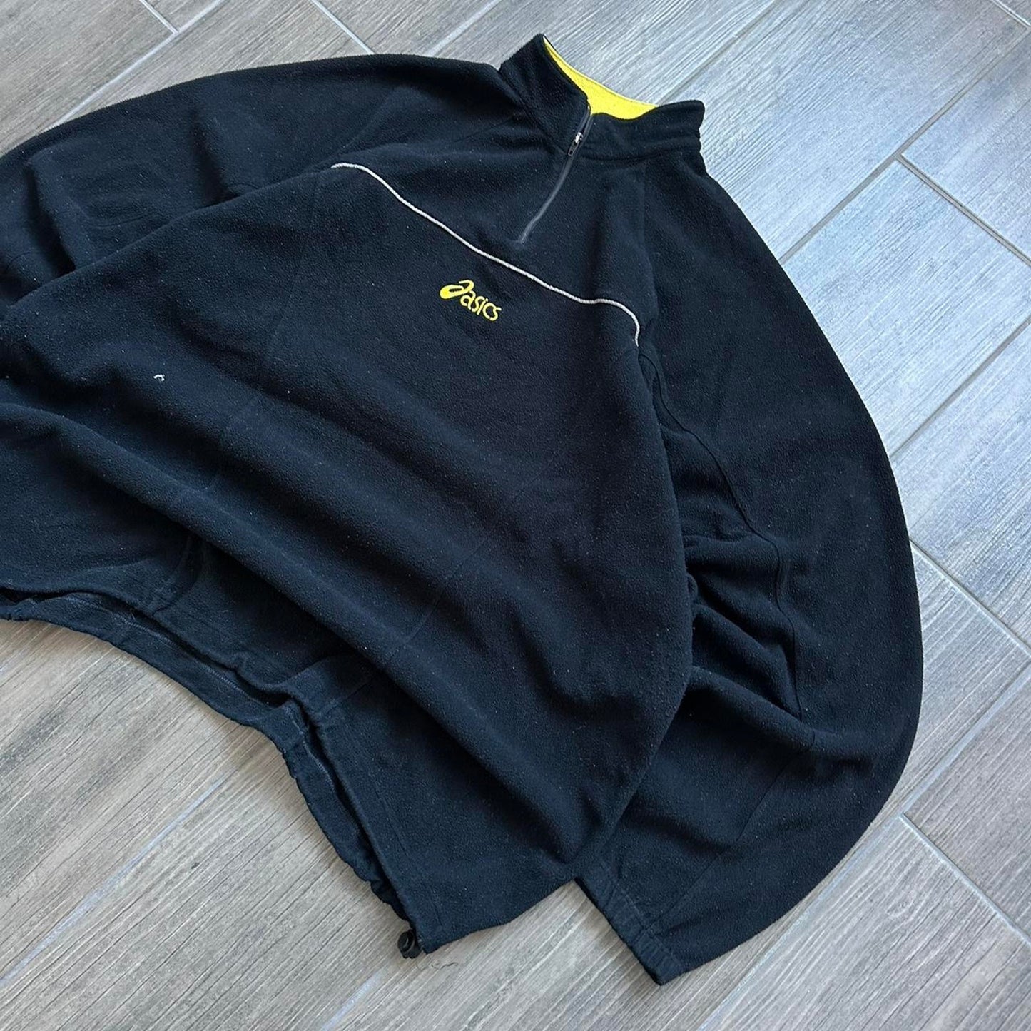 Asics skater fleece jumper