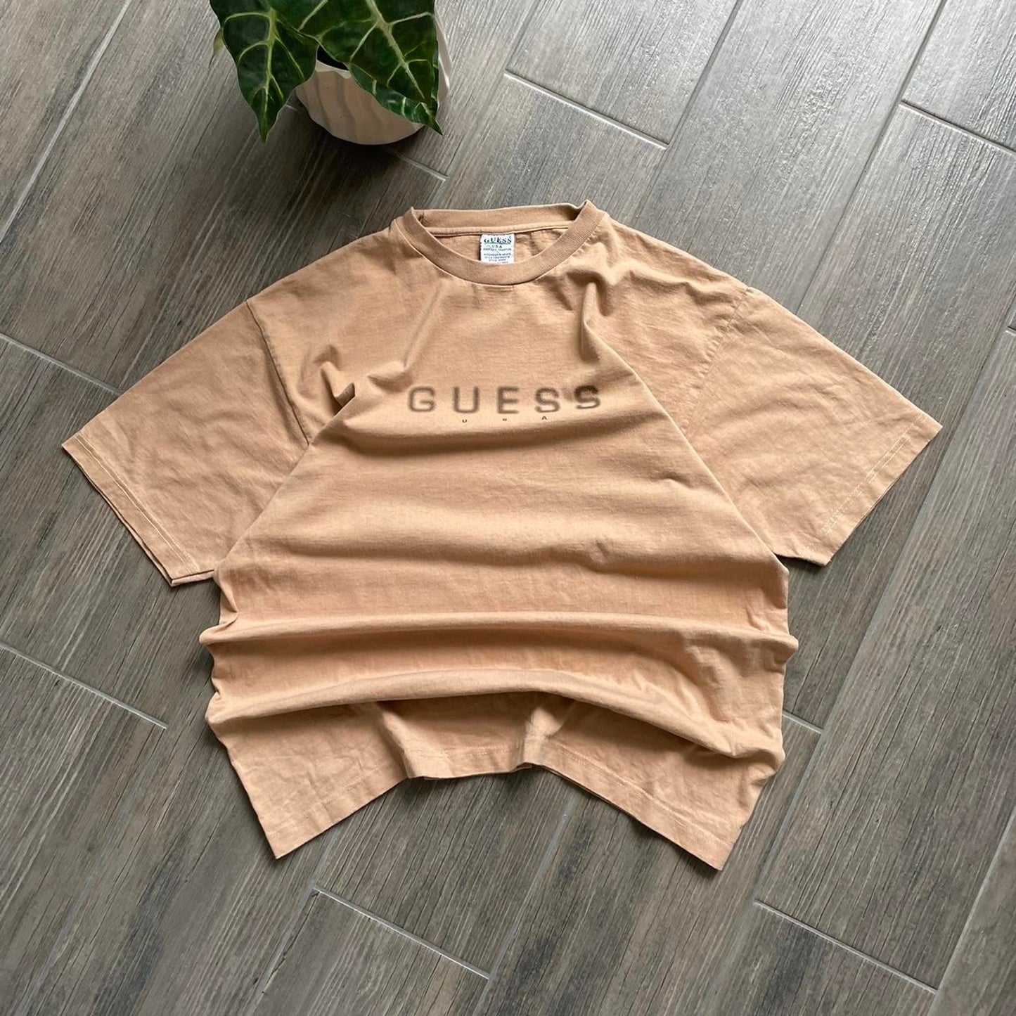 Guess USA vintage 90s tee