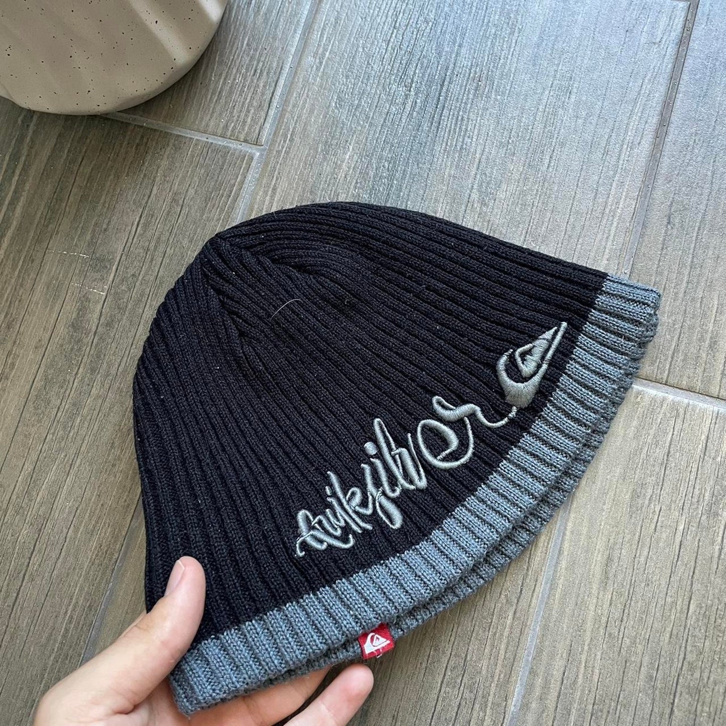 Quiksilver y2k winter beanie hat