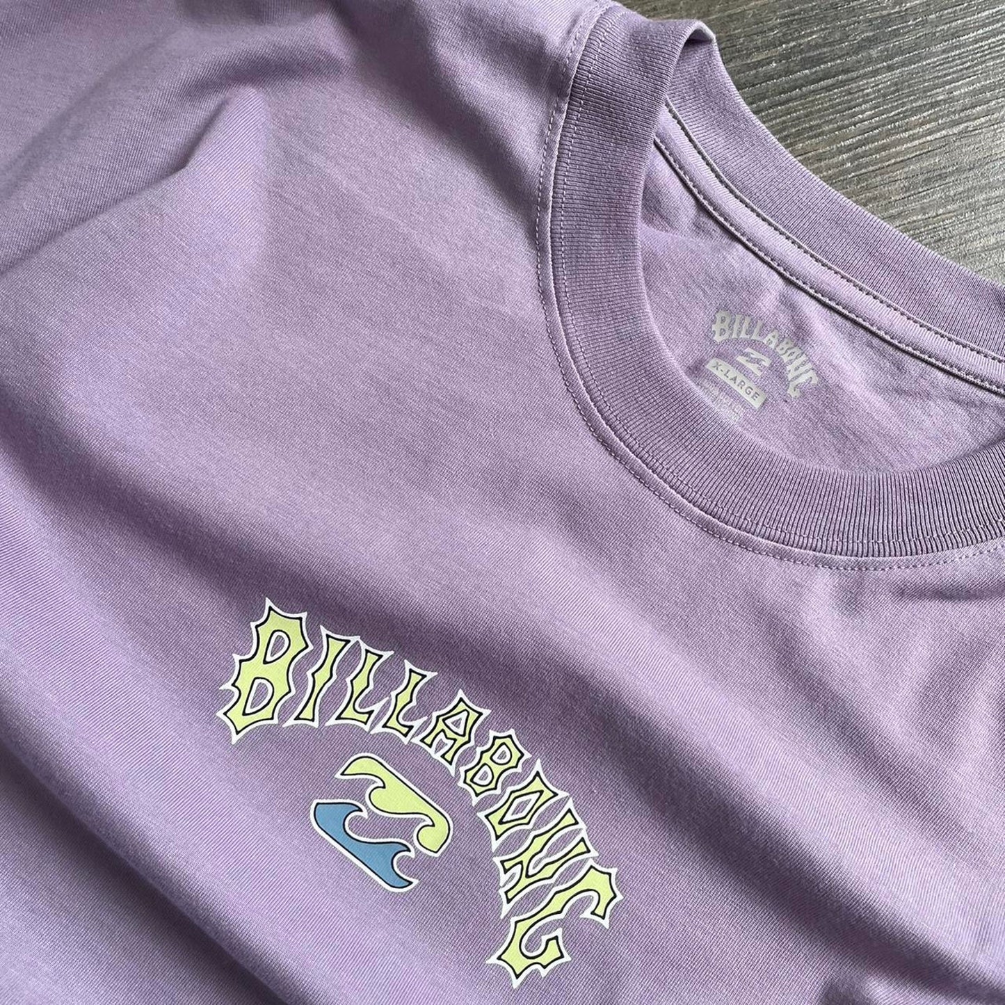 Billabong y2k summer vintage tee