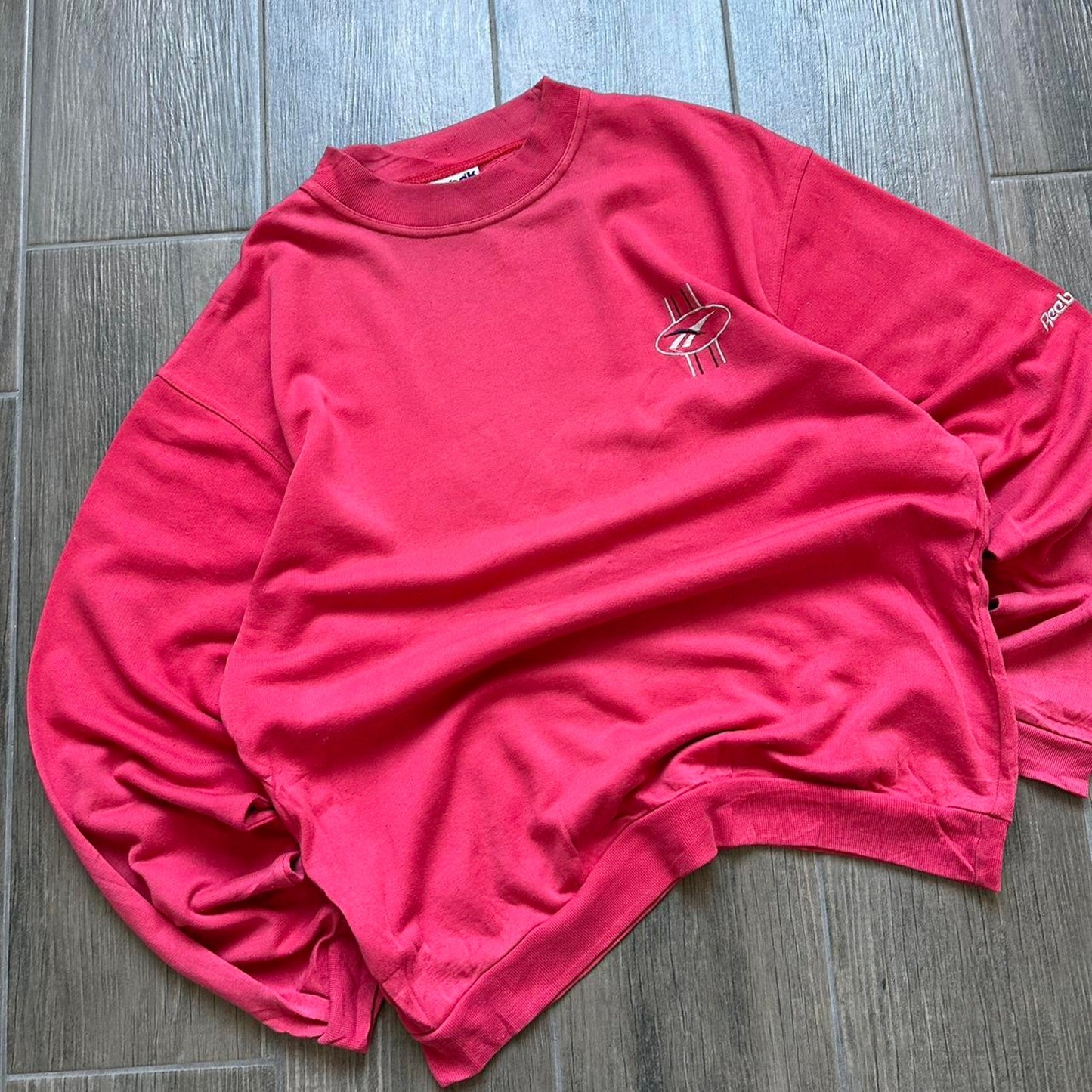 Reebok y2k pink L crewneck sweatshirt