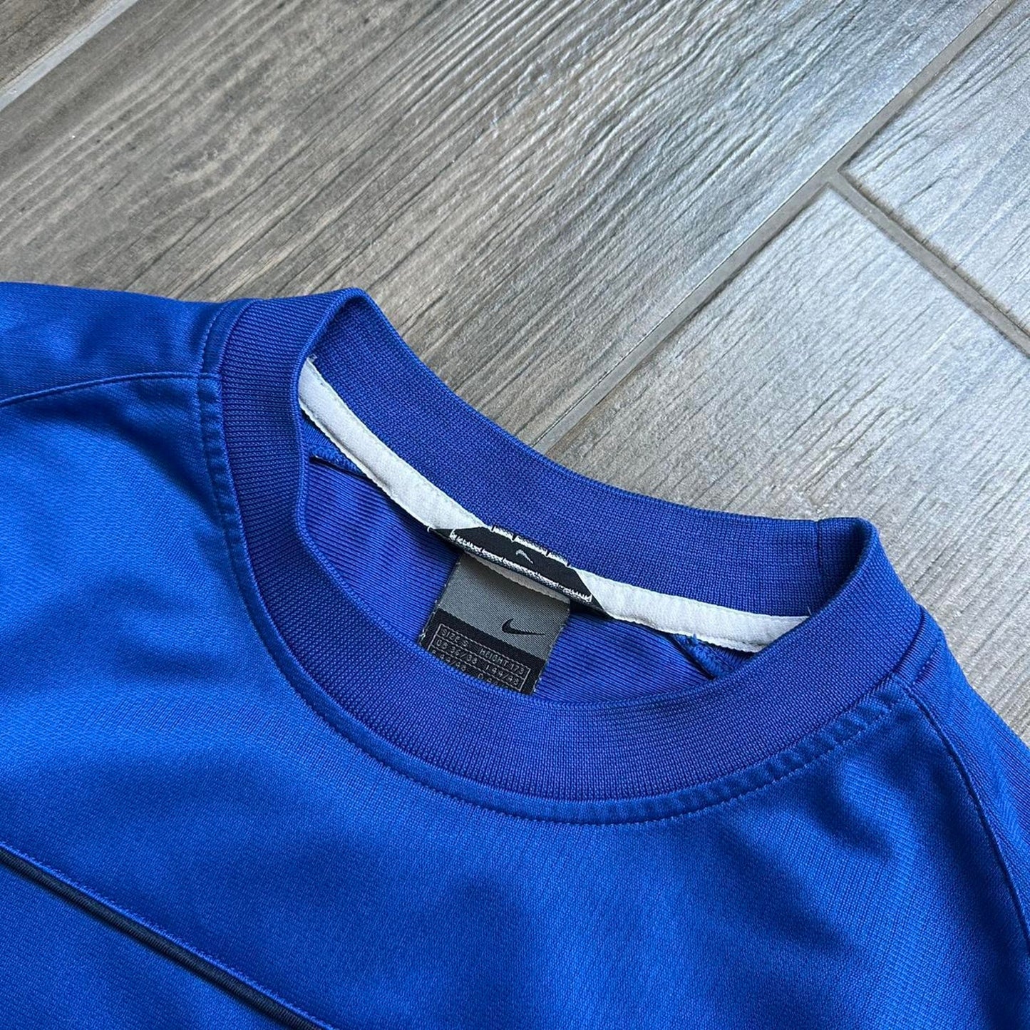 Nike blue dri fit shirt with
