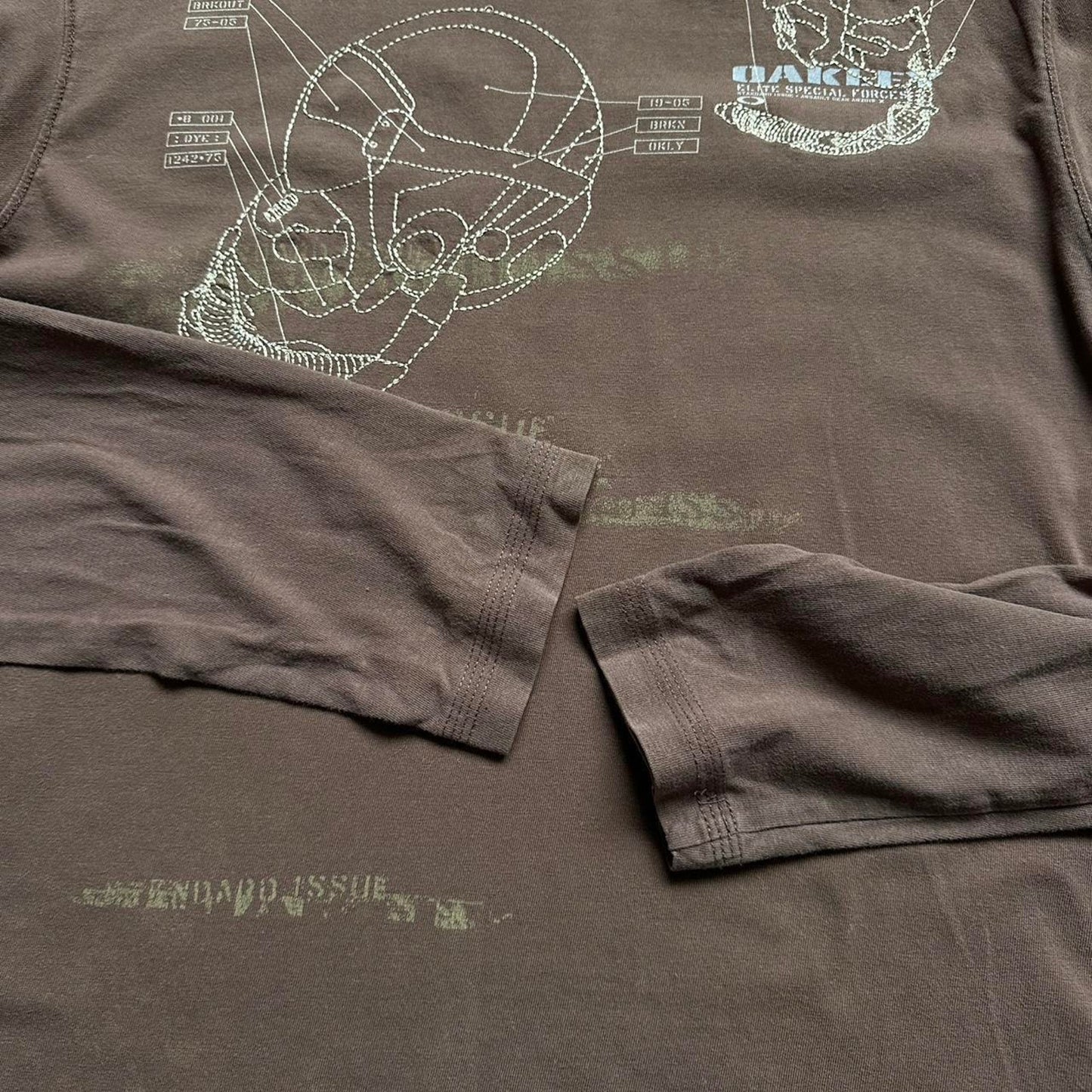 Oakley vintage brown long sleeve