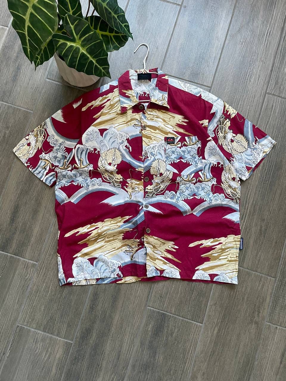 Quiksilver Japanese style dragon vintage baggy shirt