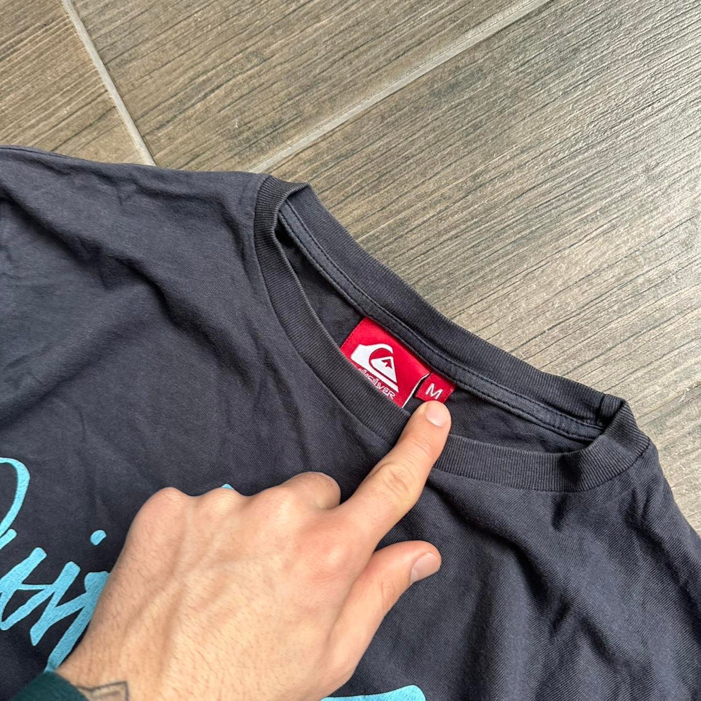 Quiksilver navy surf tee