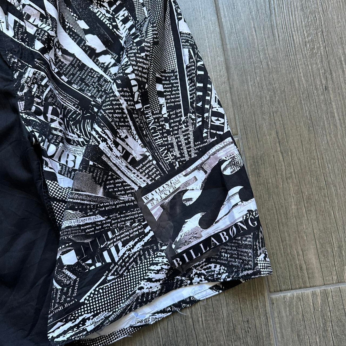 Billabong black and white swim