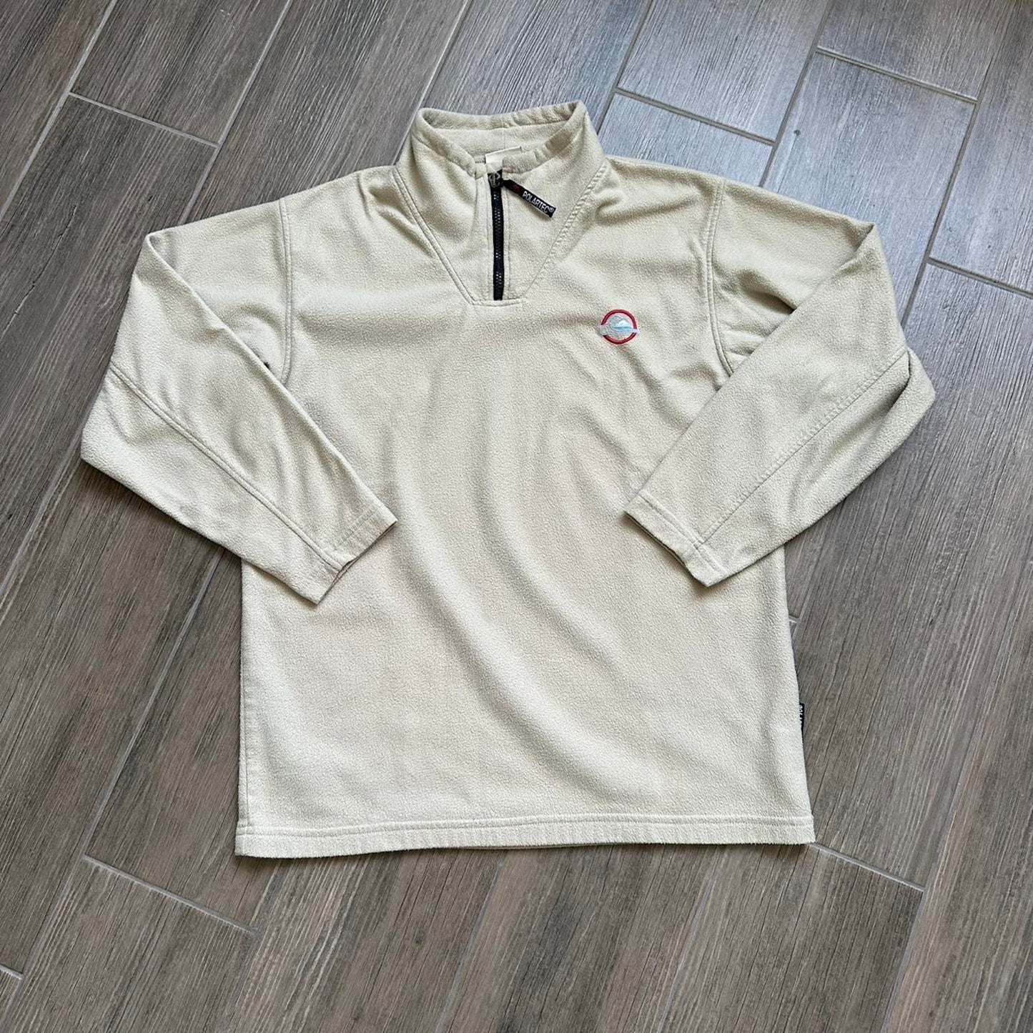 Quiksilver cream quarter zip fleece