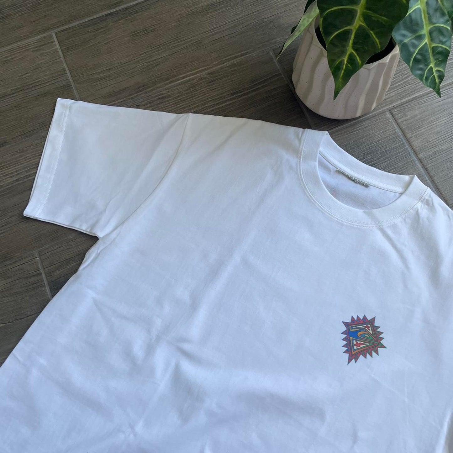 Quiksilver white big logo surf tee