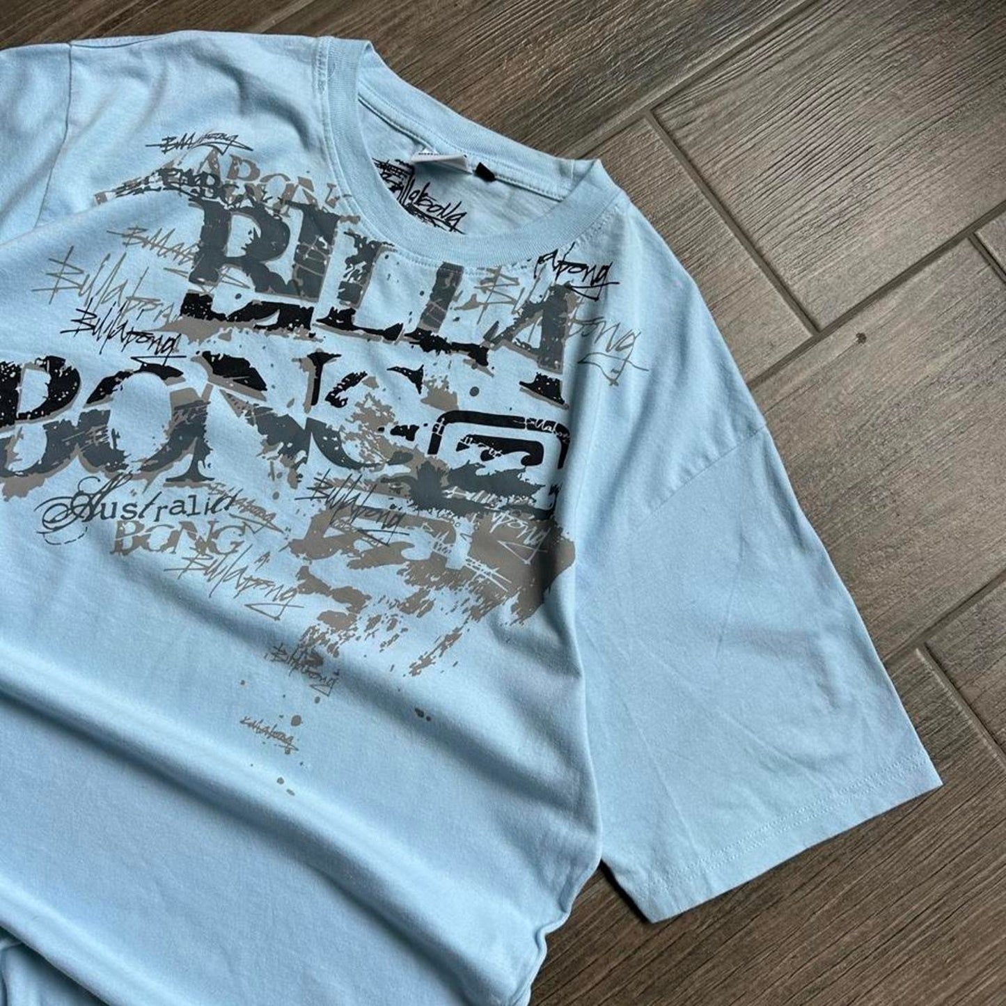 Billabong blue graphic tee