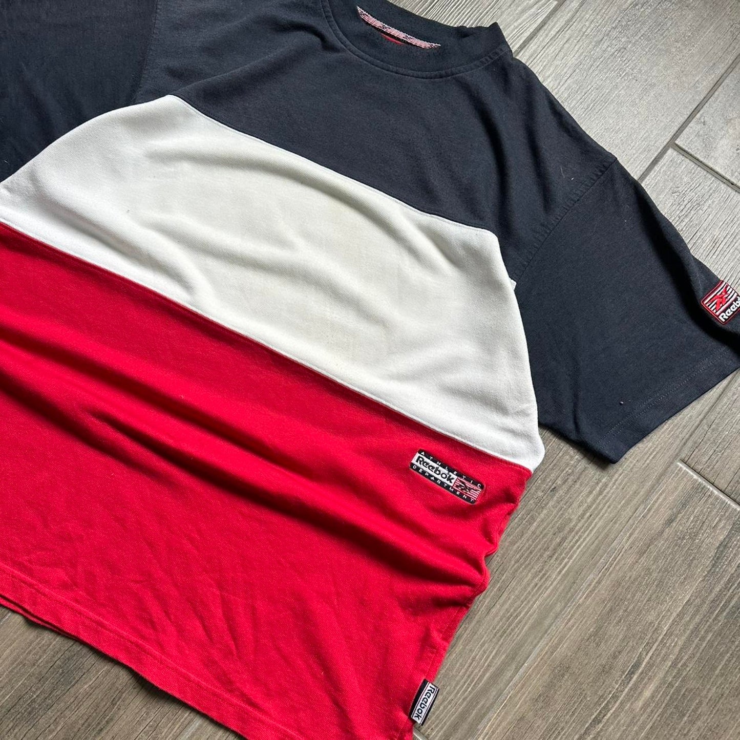 Reebok 90s red and black