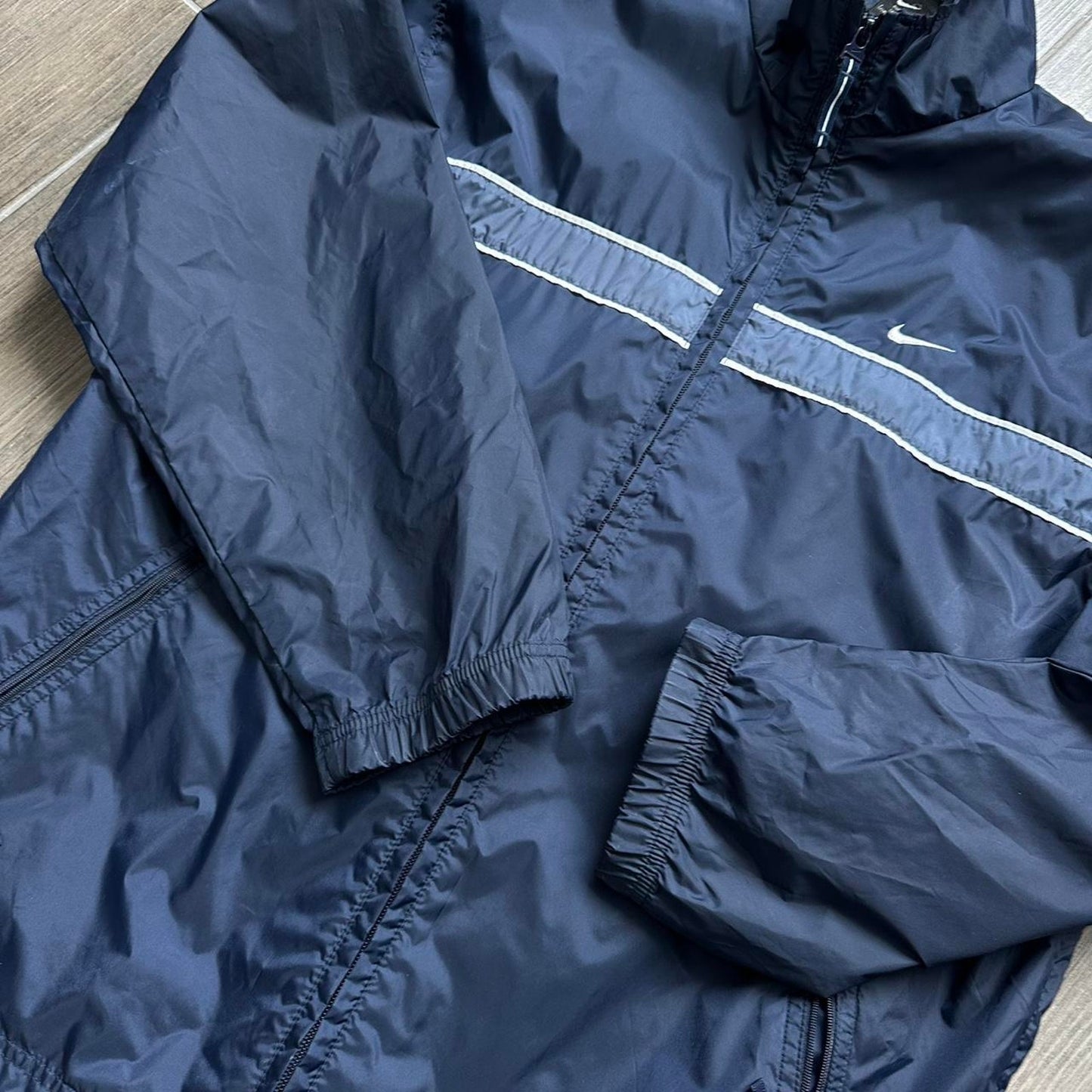 Nike y2k light jacket