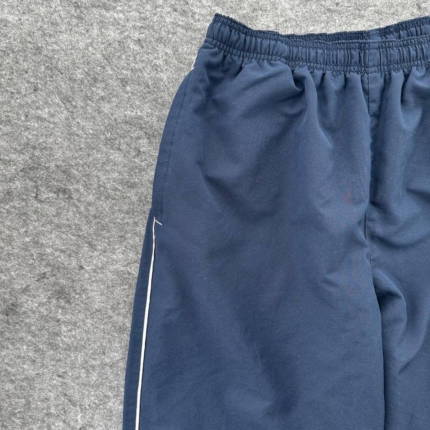 Y2k reebok baggy track shorts