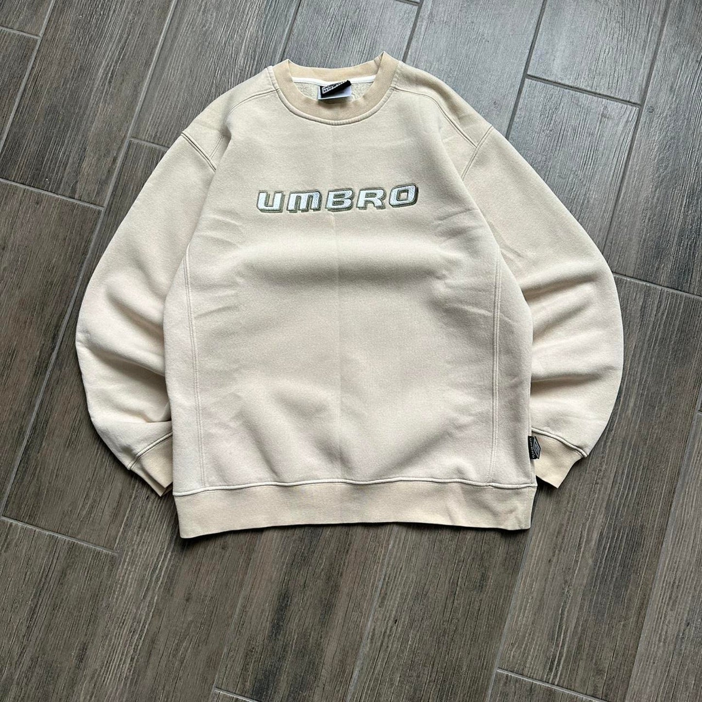 Vintage Umbro cream crewneck sweatshirt
