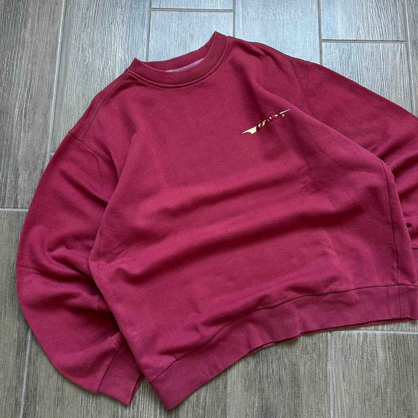 Asics vintage y2k L crewneck sweatshirt