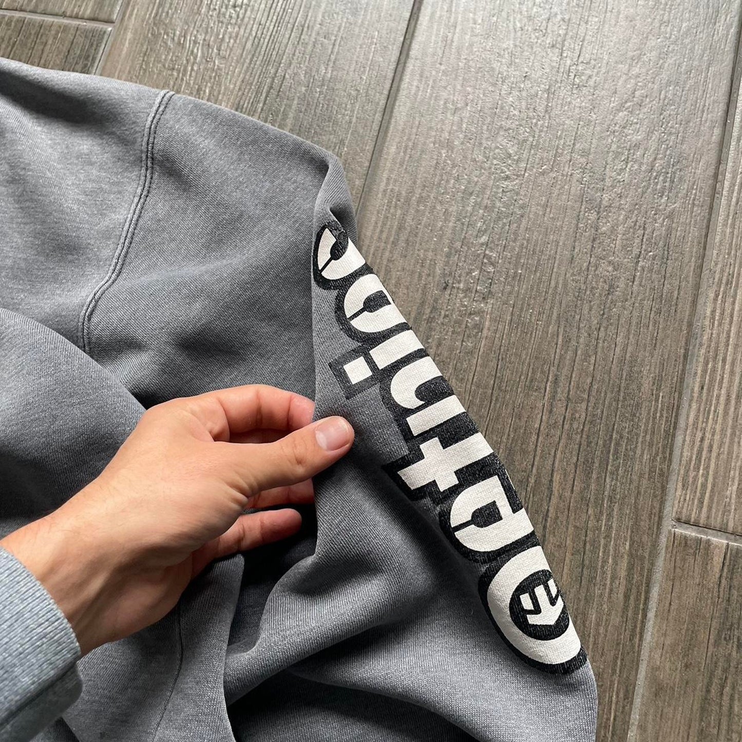 Etnies y2k skater style grey oversized L hoodie