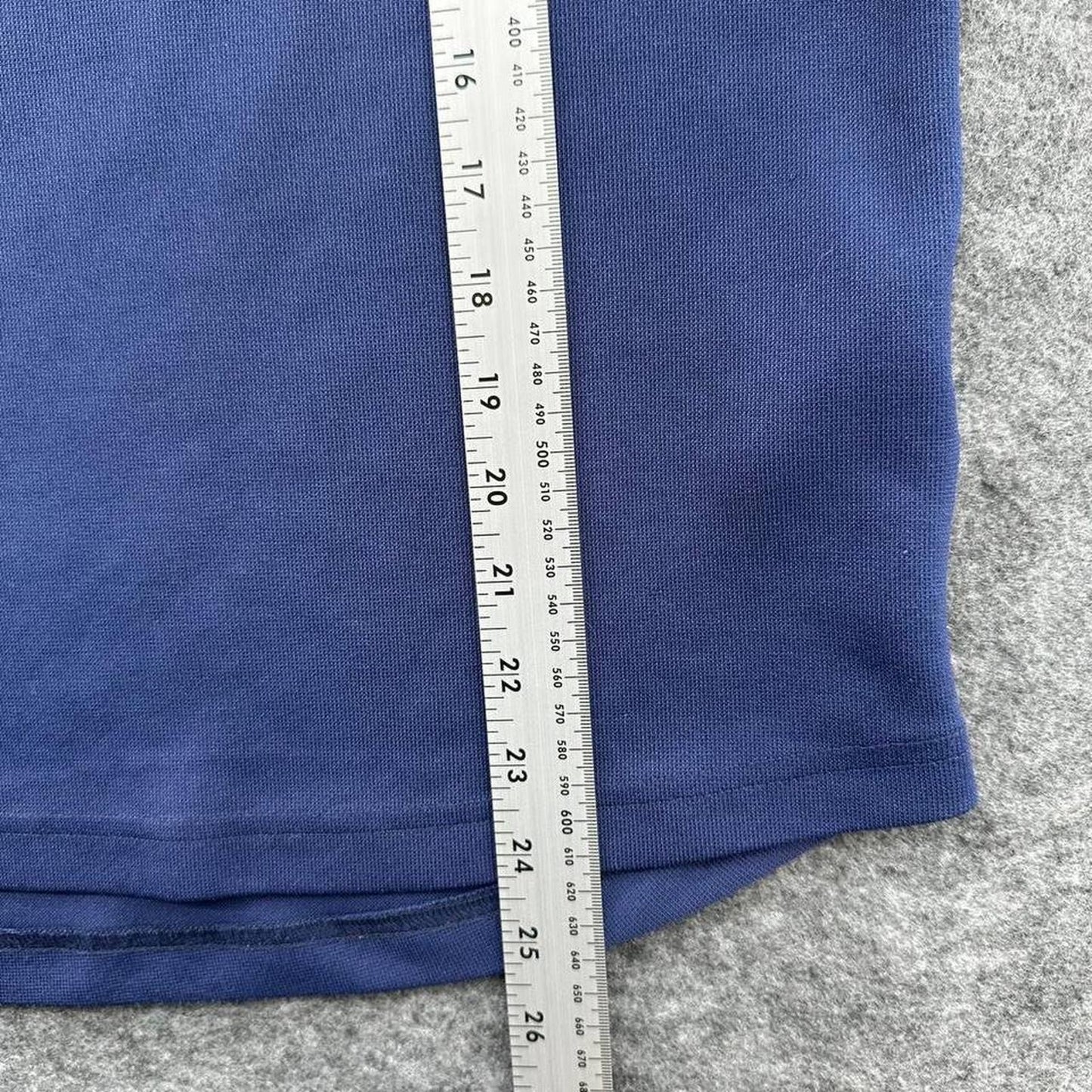 Umbro navy blue t shirt with