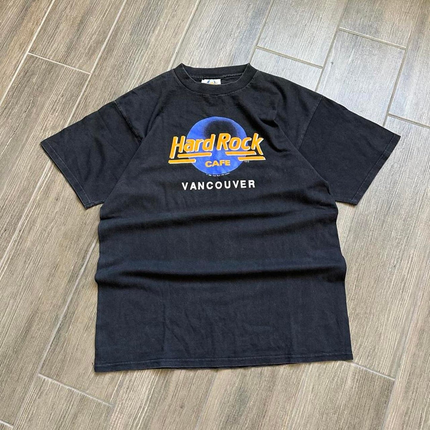 Hard Rock Cafe Vancouver 1989 black t-shirt