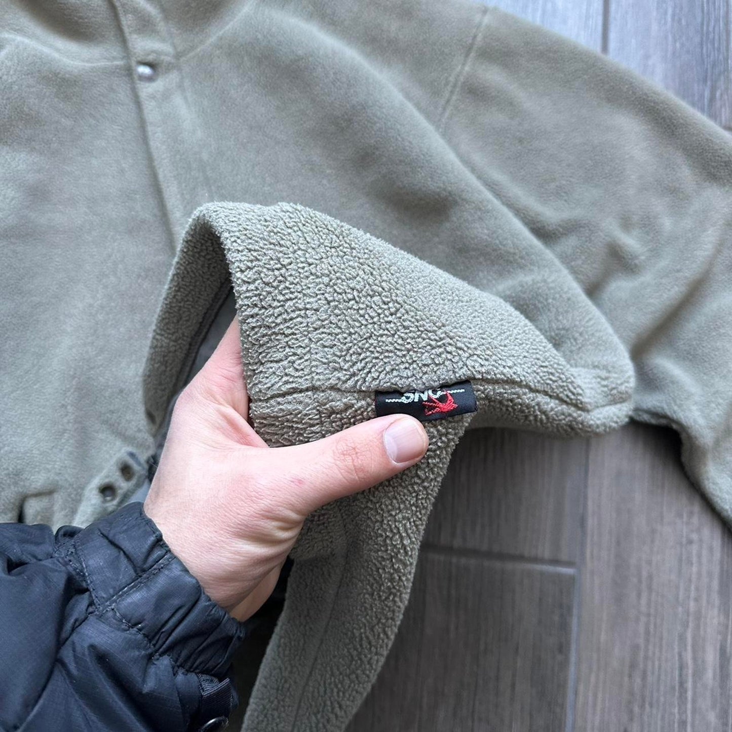 Tan fleece jacket zipper pockets