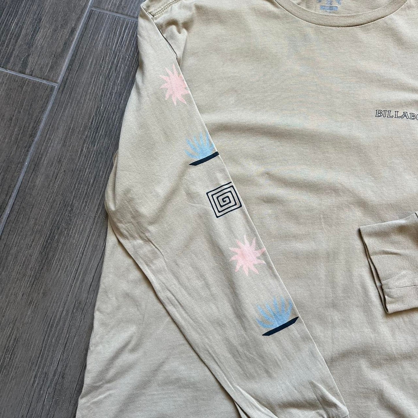 Billabong long sleeve tee