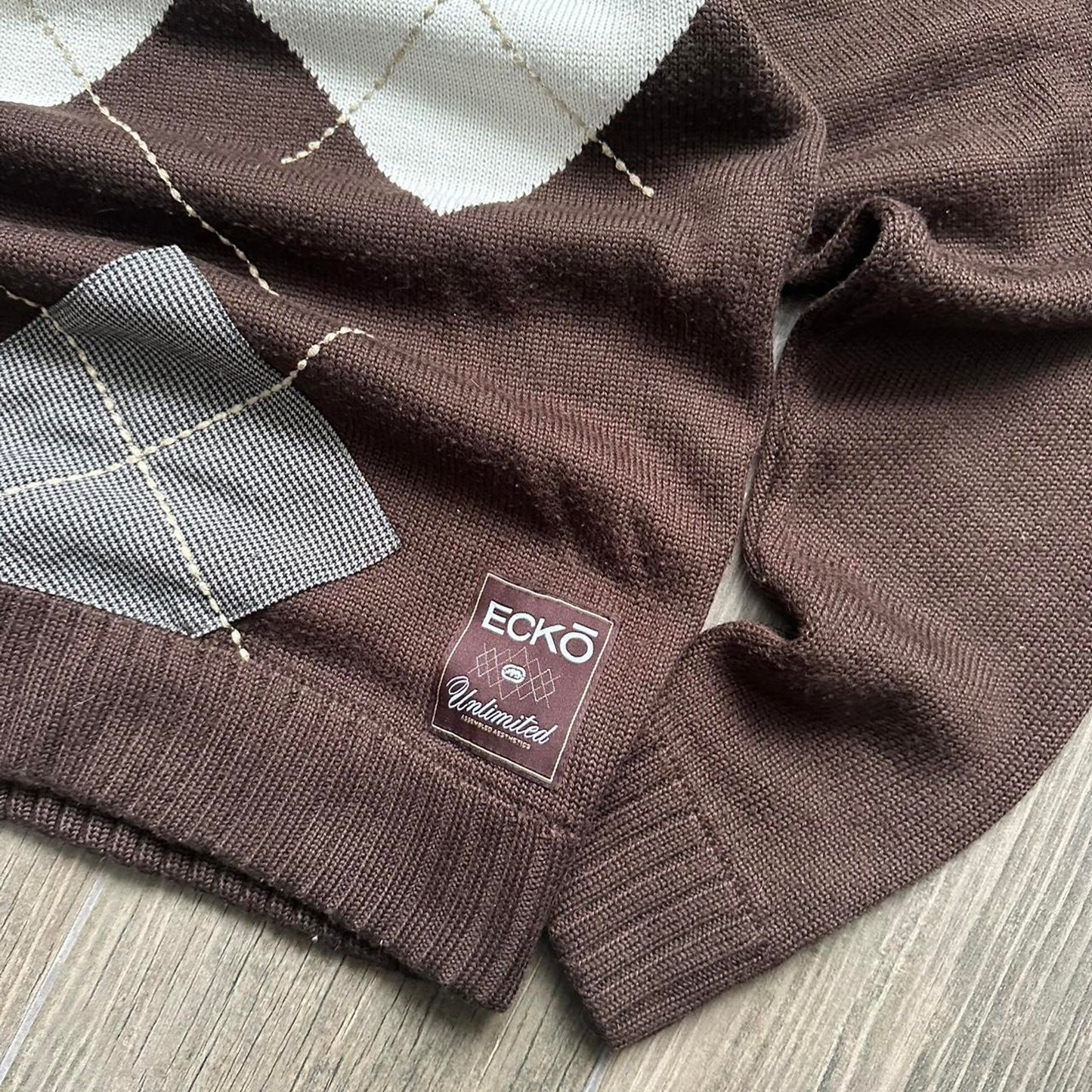 Ecko Unltd brown argyle sweater