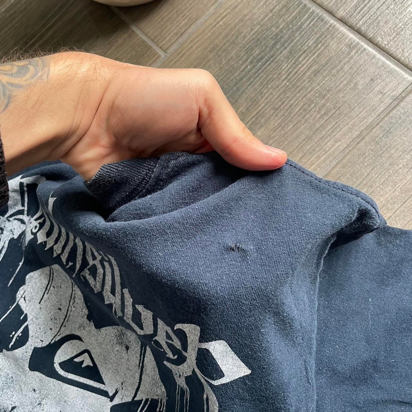 Quiksilver surf-wear y2k navy oversized S tee