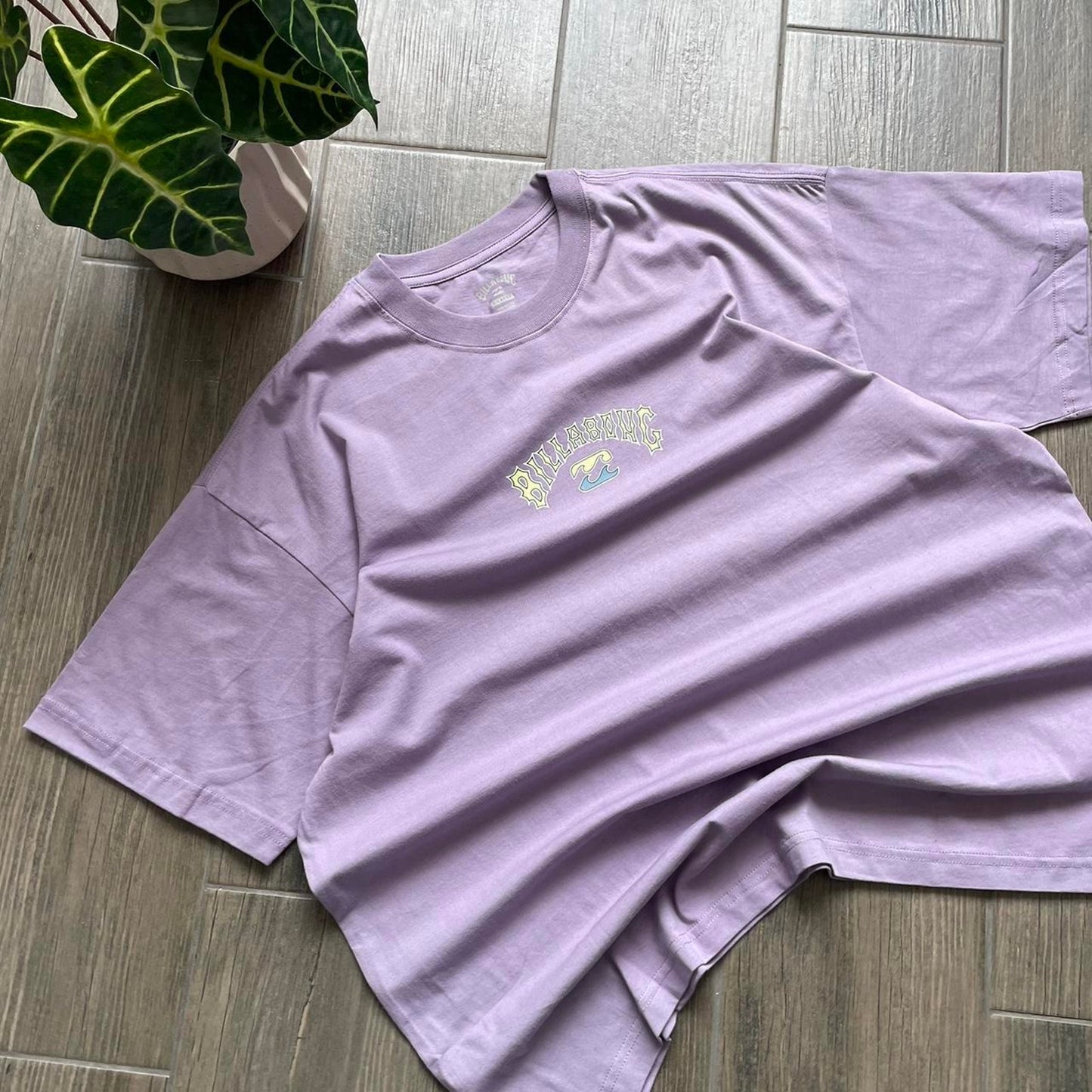 Billabong y2k summer vintage tee