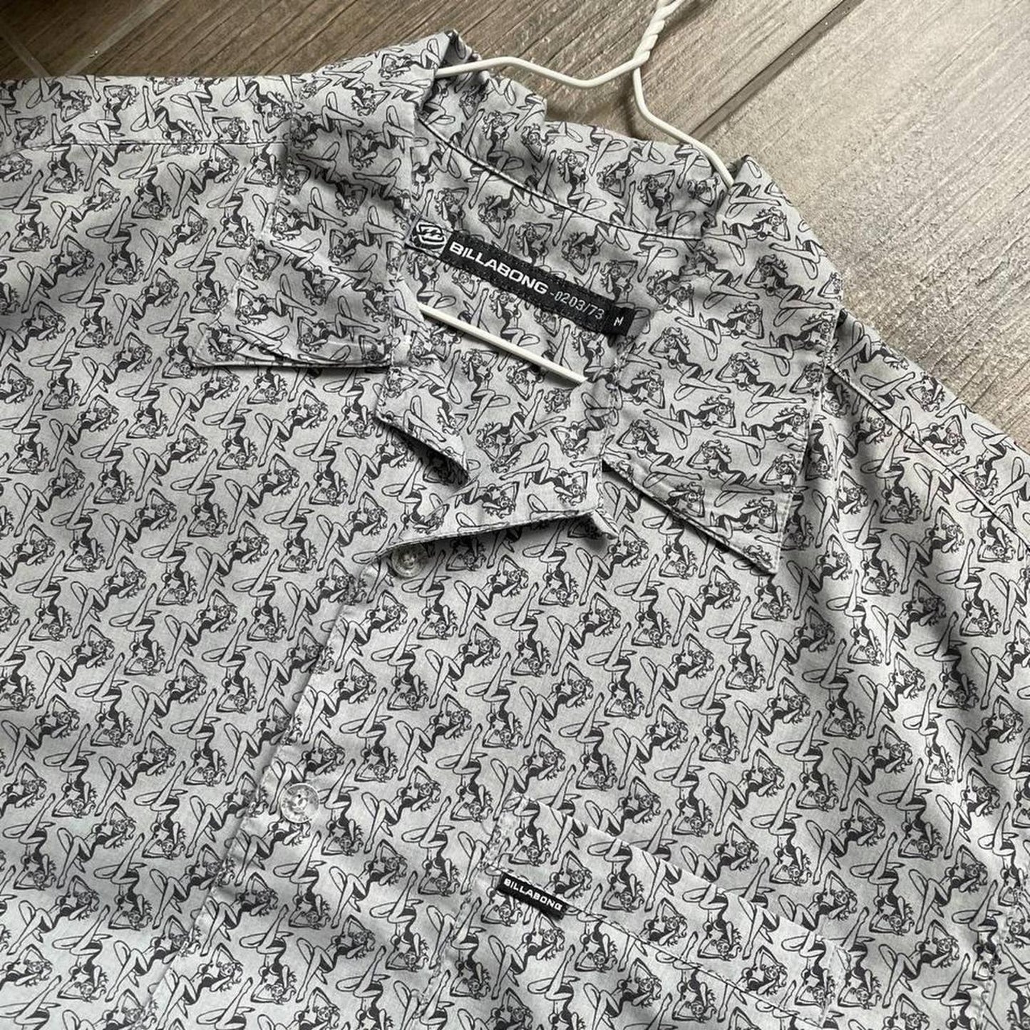Billabong monogram y2k summer surf shirt