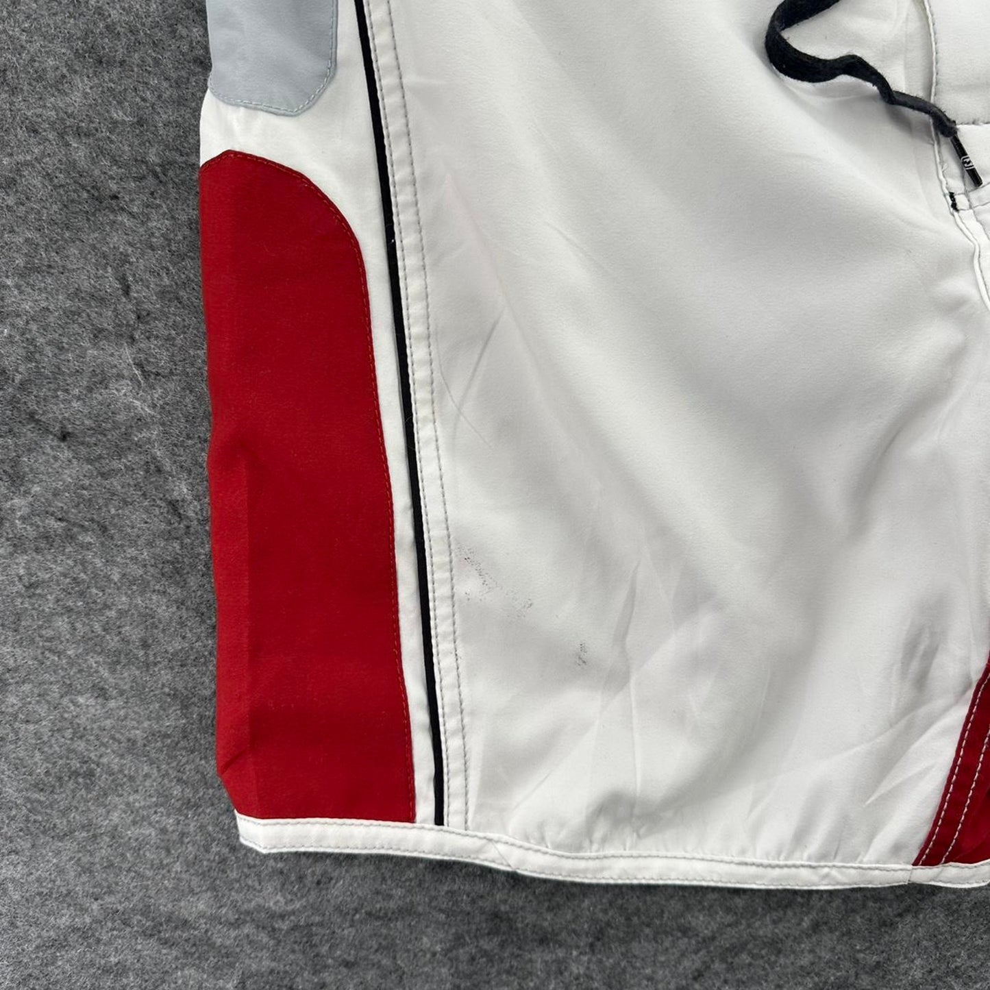 Billabong white board shorts
