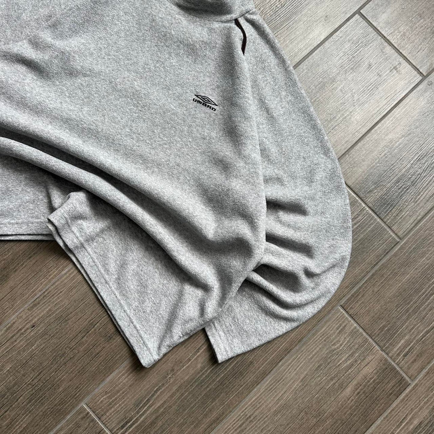 Umbro grey fleece sweatshirt
