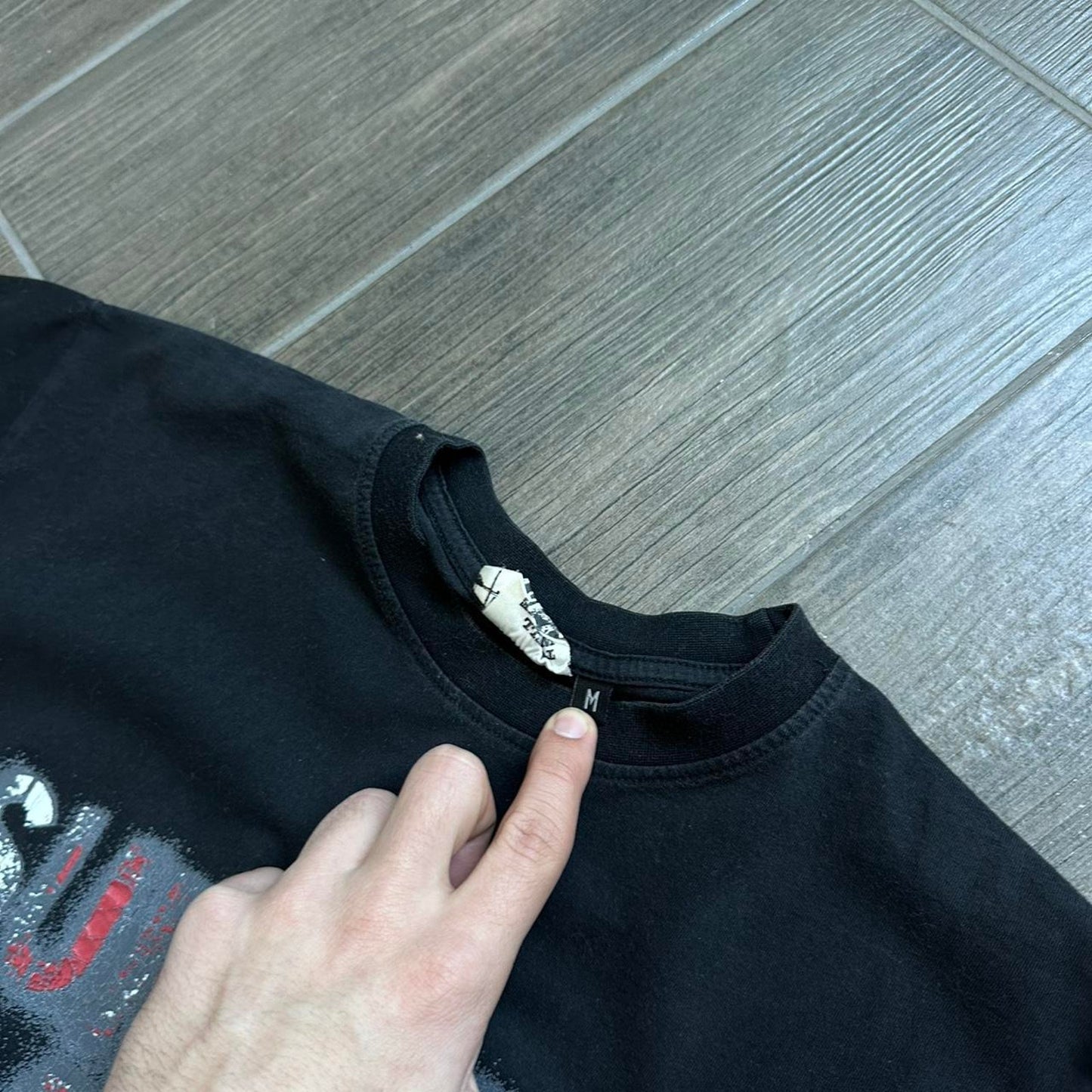 Gotcha y2k black vintage surf tee