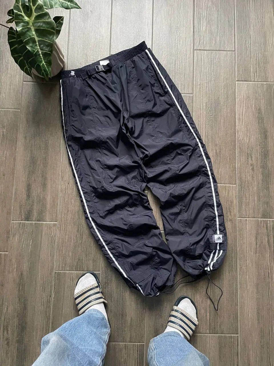 Adidas baggy y2k nylon pants