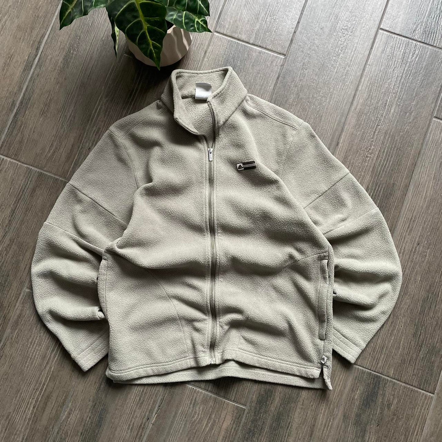 Adidas cream streetwear oversized M gorpcore jumper